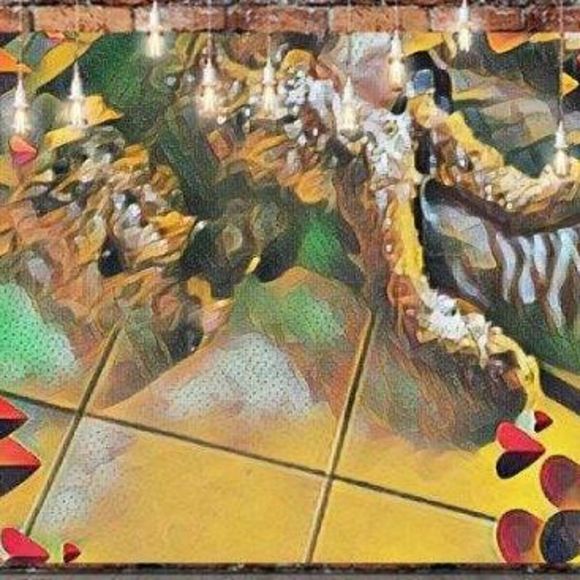 Meet your Posher, Maria - Picture 1 of 1